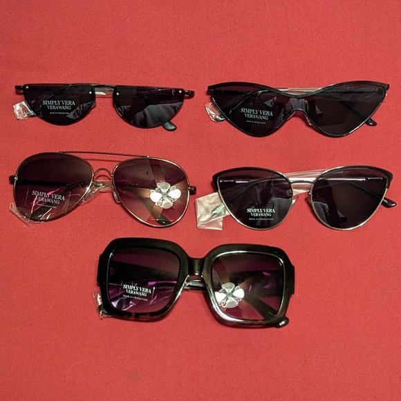 Simply Vera Vera Wang Accessories - Lot of Simply Vera Vera Wang Sunglasses #1***